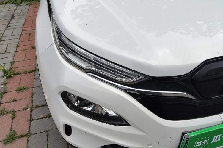 Used BAIC Beijing EX3 2019 R600 Trendy Edition Right Front Headlight