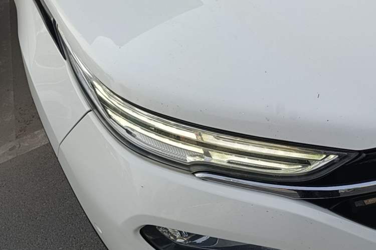 Used BAIC Beijing EX3 2019 R600 Trendy Edition Right Front Headlight