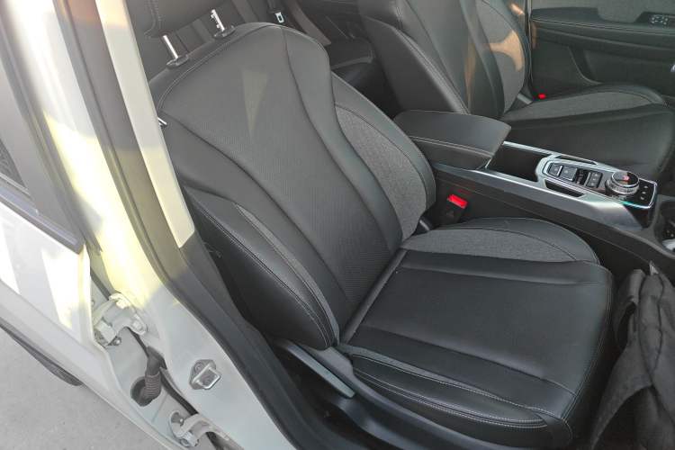 Used BAIC Beijing EX3 2019 R600 Jingshang Edition Right Front Seat