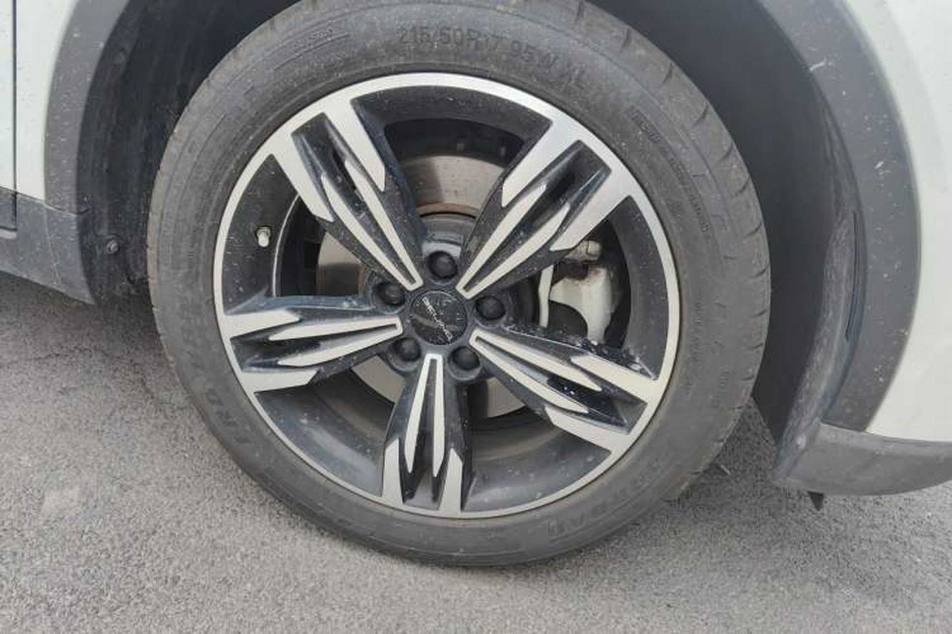 Used BAIC Beijing EX3 2019 R600 Jingyue Edition Right Front Wheel Hub