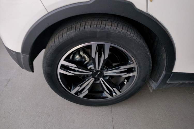 Used BAIC Beijing EX3 2019 R600 Strong Wind Edition Right Rear Wheel Hub