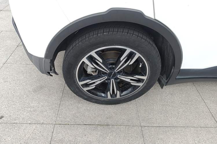 Used BAIC Beijing EX3 2019 R600 Strong Wind Edition Right Rear Wheel Hub