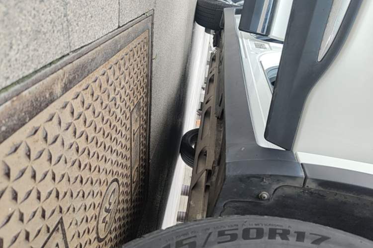 Used BAIC Beijing EX3 2019 R600 Strong Wind Edition Right Side Sill
