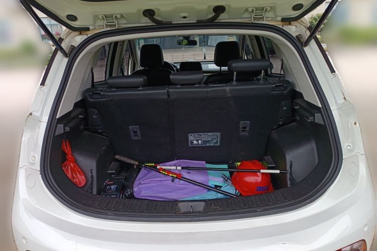 Used BAIC Beijing EX3 2019 R600 Strong Wind Edition Trunk