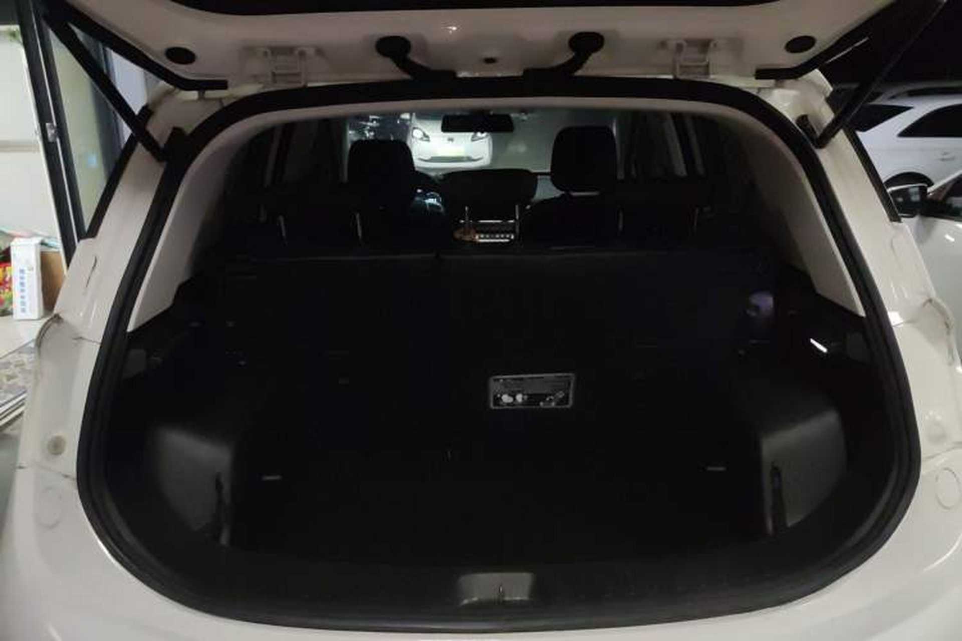 Used BAIC Beijing EX3 2019 R600 Strong Wind Edition Trunk