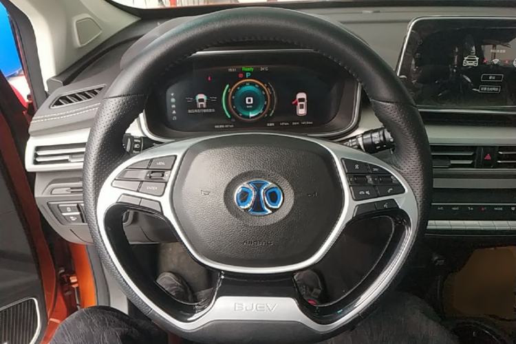 Used BAIC Beijing EX3 2019 R600 Jingshang Edition Steering Wheel