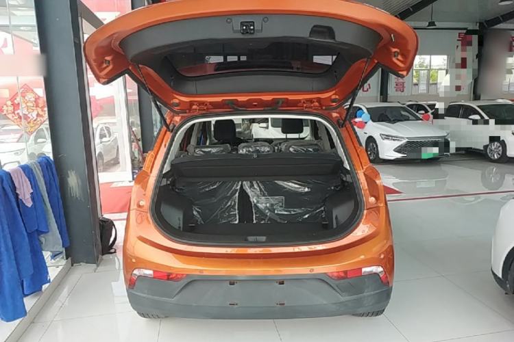 Used BAIC Beijing EX3 2019 R600 Jingshang Edition Trunk