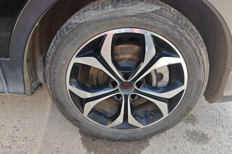Used BAIC Beijing EX5 2019 Yuefeng Edition Right Front Wheel Hub