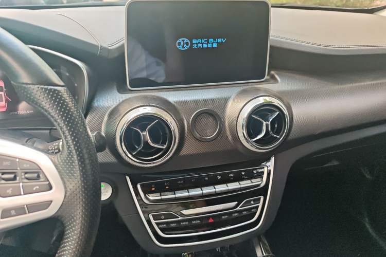 Used BAIC Beijing EX5 2019 Enjoyment Edition Audio And AC Panel
