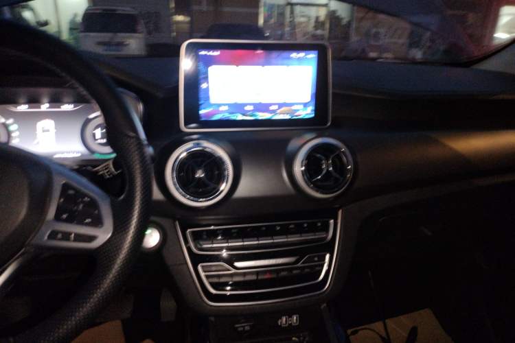 Used BAIC Beijing EX5 2019 Enjoyment Edition Audio And AC Panel