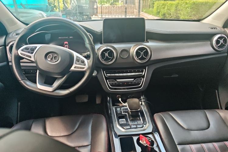 Used BAIC Beijing EX5 2019 Enjoyment Edition Center Console