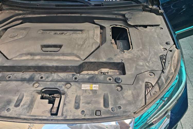 Used BAIC Beijing EX5 2019 Enjoyment Edition Engine Bay Left