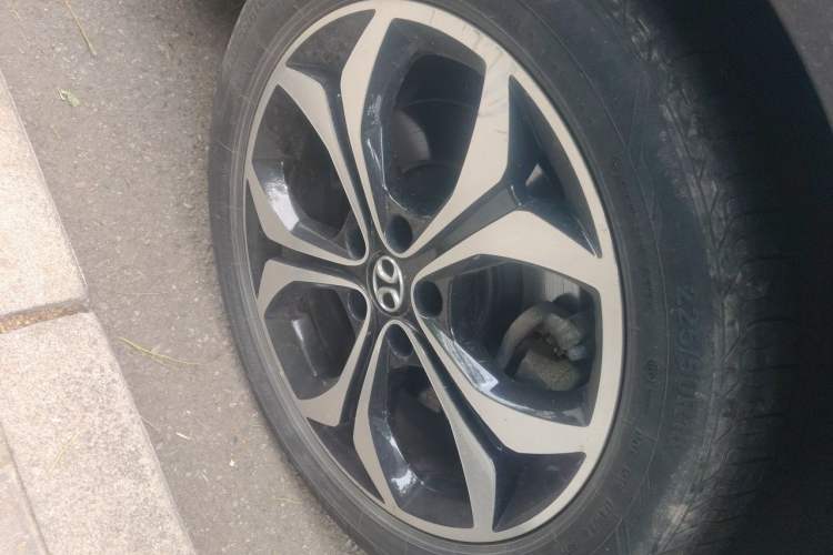 Used BAIC Beijing EX5 2019 Enjoyment Edition Right Front Wheel Hub