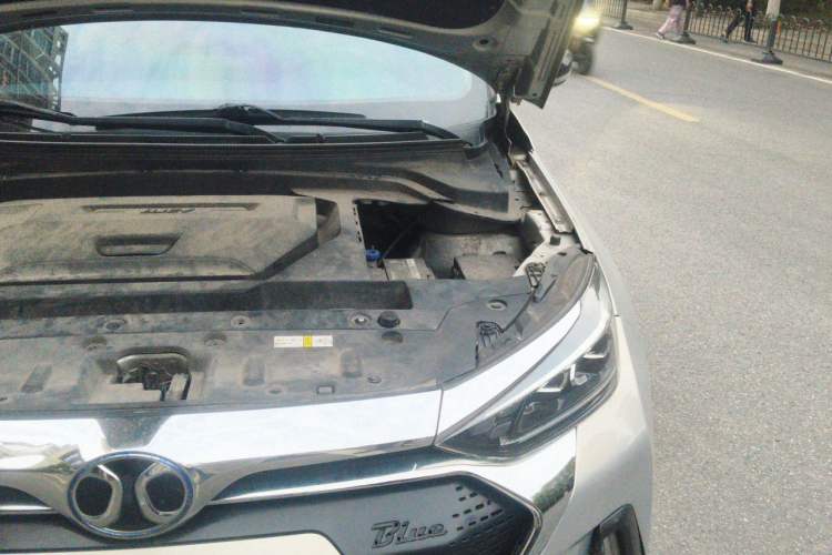Used BAIC Beijing EX5 2019 Yuefeng Edition Engine Bay Left