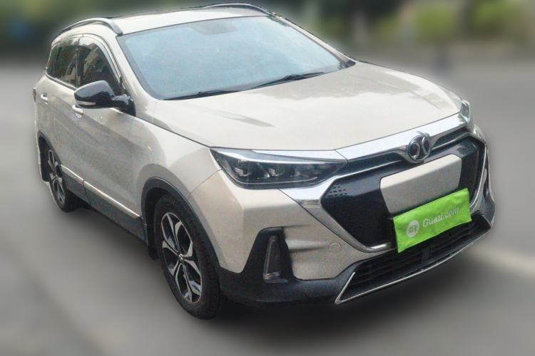 Used BAIC Beijing EX5 2019 Yuefeng Edition Front Right 45 Deg