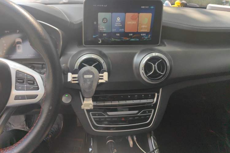Used BAIC Beijing EX5 2019 Yuefeng Edition Audio And AC Panel