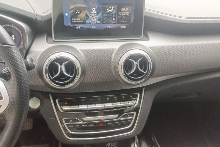 Used BAIC Beijing EX5 2019 Yuefeng Edition Audio And AC Panel