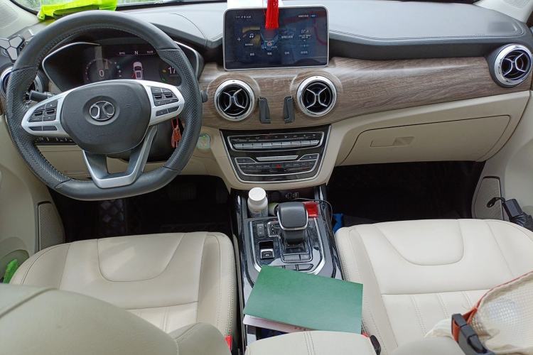 Used BAIC Beijing EX5 2019 Enjoyment Edition Center Console
