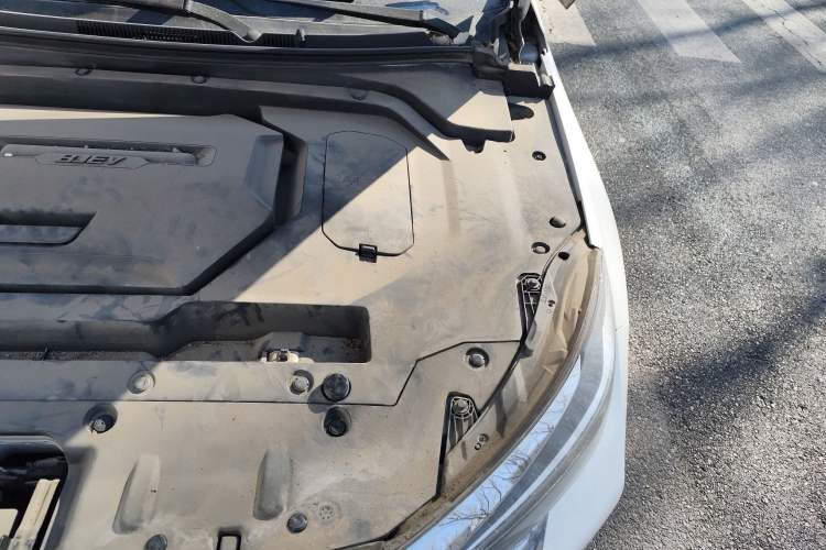 Used BAIC Beijing EX5 2019 Enjoyment Edition Engine Bay Left