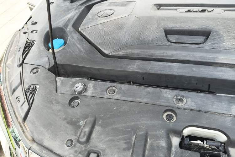 Used BAIC Beijing EX5 2019 Enjoyment Edition Engine Bay Right