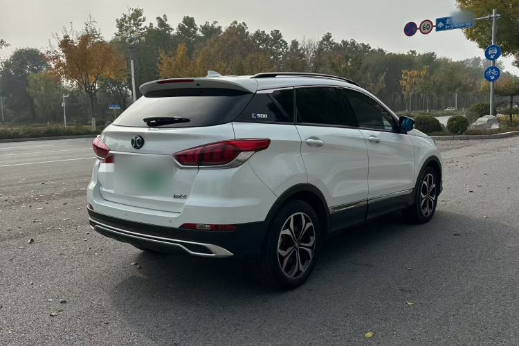 Used BAIC Beijing EX5 2019 Enjoyment Edition Exterior 4