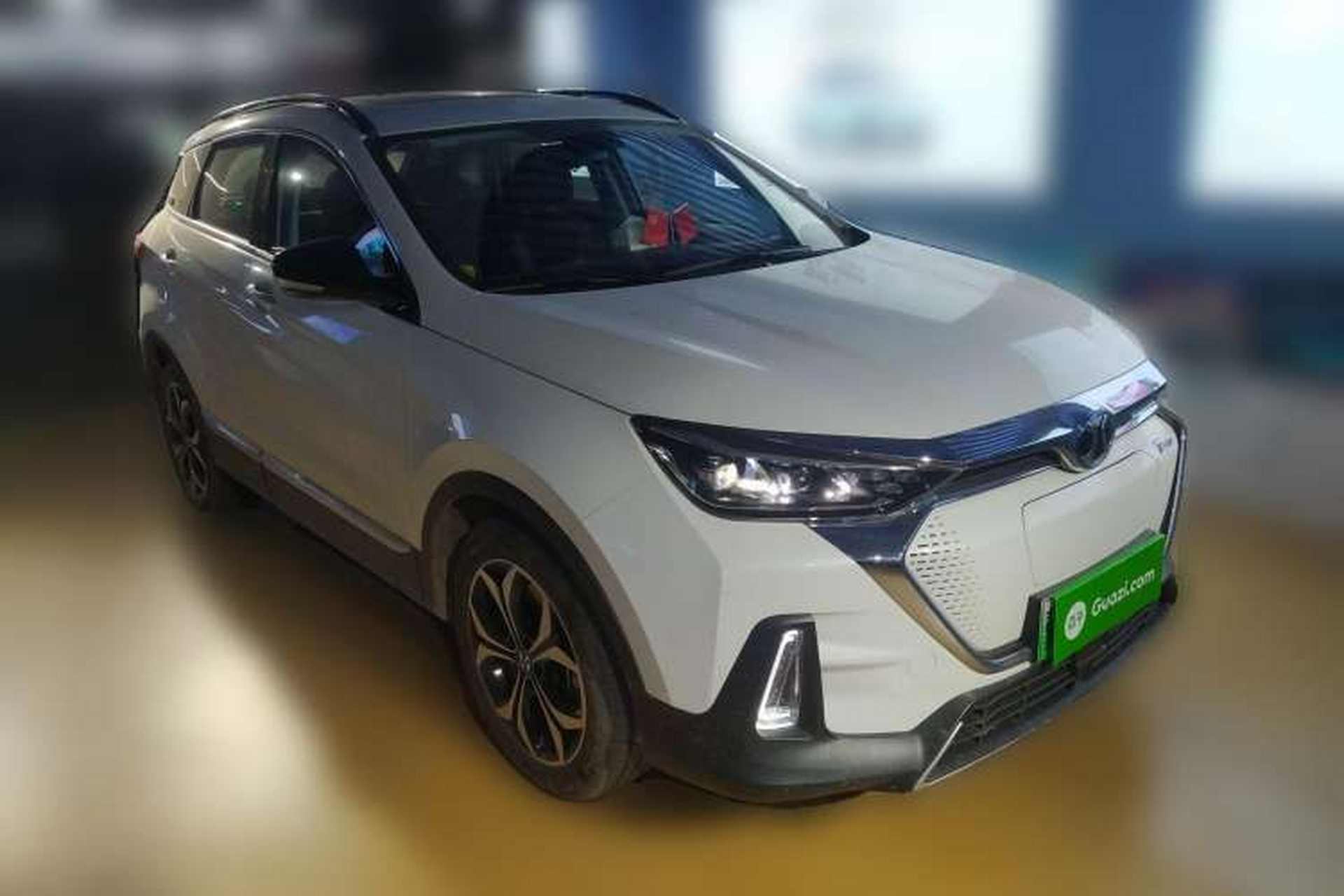 Used BAIC Beijing EX5 2019 Yuefeng Edition Front Right 45 Deg