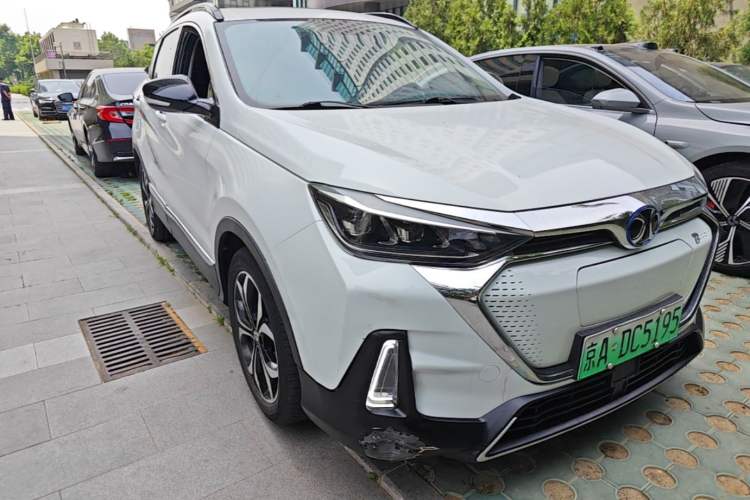 Used BAIC Beijing EX5 2019 Enjoyment Edition Front Right 45 Deg