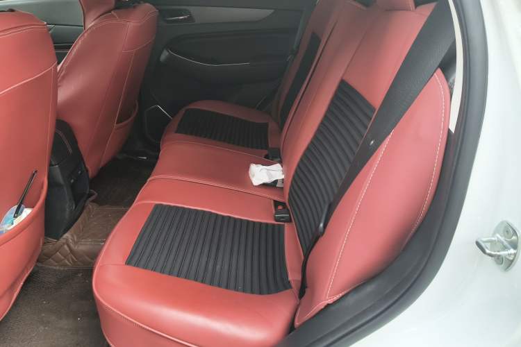 Used BAIC Beijing EX5 2019 Enjoyment Edition Left Rear Seat
