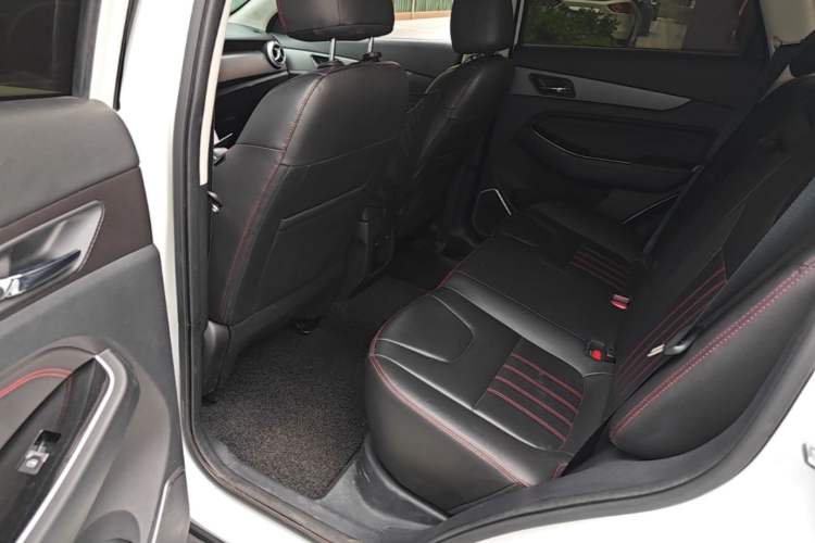 Used BAIC Beijing EX5 2019 Enjoyment Edition Left Rear Seat