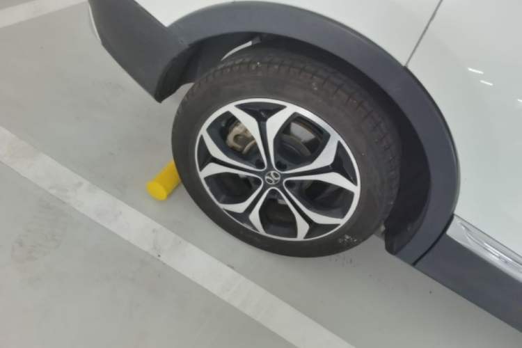 Used BAIC Beijing EX5 2019 Enjoyment Edition Right Rear Wheel Hub