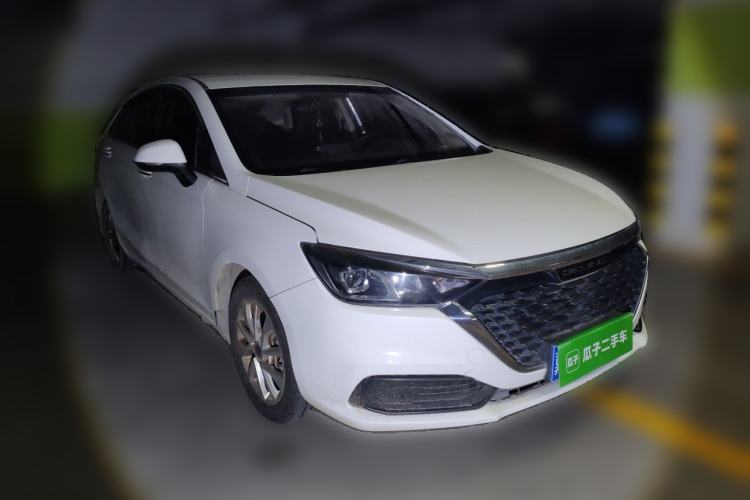 Used BAIC Beijing U5 2020 1.5L Manual Luxury Edition China V Front Right 45 Deg