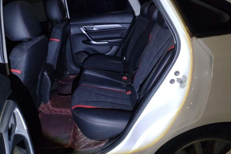 Used BAIC Beijing U5 2020 1.5L Manual Luxury Edition China V Left Rear Seat