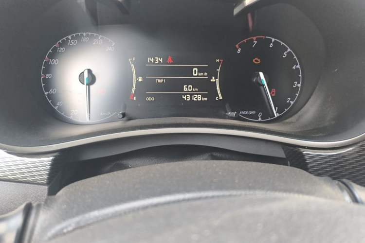 Used BAIC Beijing U5 2020 1.5L Manual Luxury Edition China V Odometer Close Up