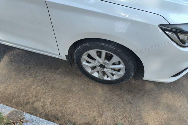 Used BAIC Beijing U5 2020 1.5L Manual Luxury Edition China V Right Front Wheel Hub