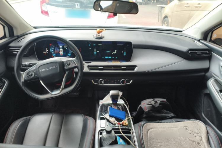 Used BAIC Beijing U5 PLUS 2021 1.5L CVT Luxury Edition Center Console