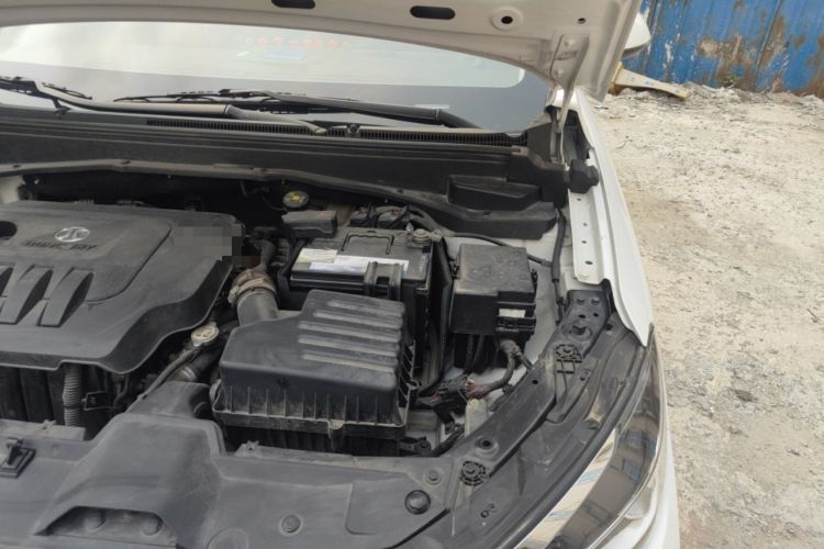 Used BAIC Beijing U5 PLUS 2021 1.5L CVT Luxury Edition Engine Bay Left