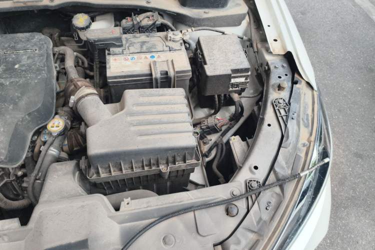 Used BAIC Beijing U5 PLUS 2021 1.5L CVT Luxury Edition Engine Bay Left