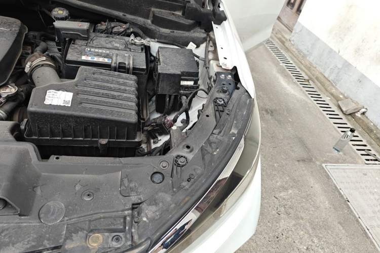 Used BAIC Beijing U5 PLUS 2021 1.5L CVT Luxury Edition Engine Bay Left