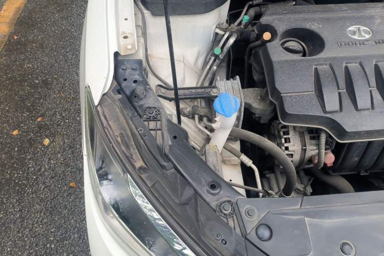 Used BAIC Beijing U5 PLUS 2021 1.5L CVT Luxury Edition Engine Bay Right
