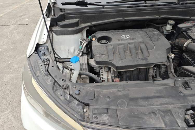 Used BAIC Beijing U5 PLUS 2021 1.5L CVT Luxury Edition Engine Bay Right