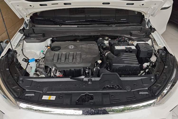 Used BAIC Beijing U5 PLUS 2021 1.5L CVT Luxury Edition Engine Bay