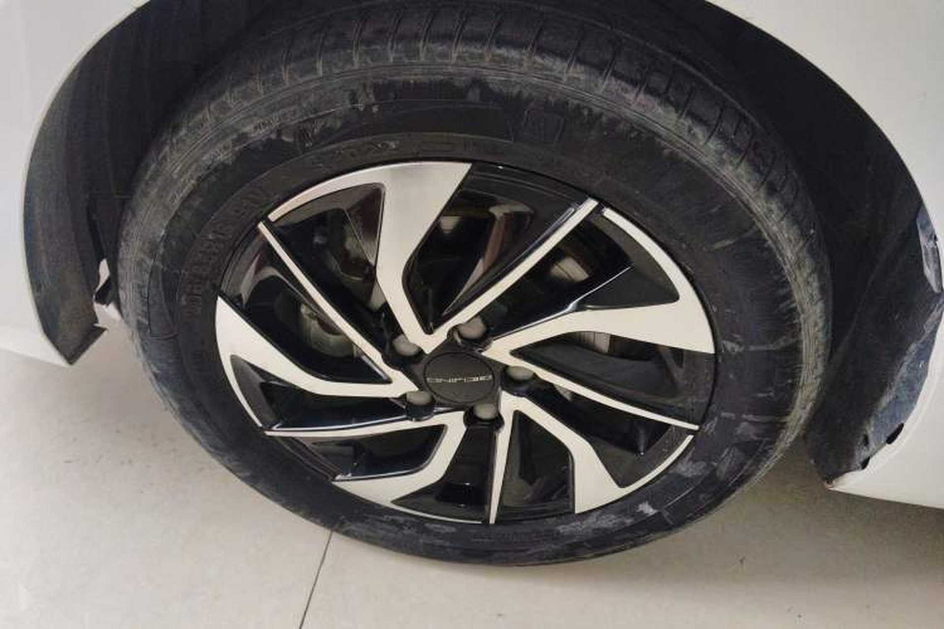 Used BAIC Beijing U5 PLUS 2021 1.5L CVT Luxury Edition Exterior 4