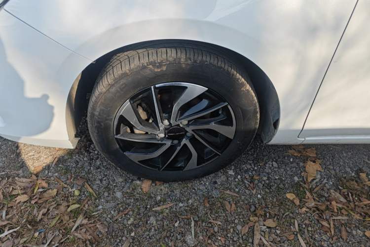 Used BAIC Beijing U5 PLUS 2021 1.5L CVT Luxury Edition Exterior 7