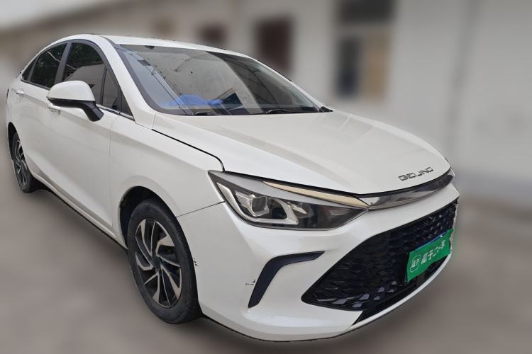 Used BAIC Beijing U5 PLUS 2021 1.5L CVT Luxury Edition Front Right 45 Deg
