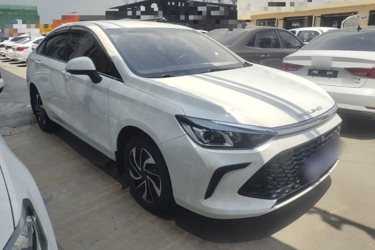 Used BAIC Beijing U5 PLUS 2021 1.5L Manual Luxury Edition Front Right 45 Deg