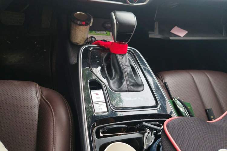 Used BAIC Beijing U5 PLUS 2021 1.5T CVT Prestige Edition Gear Lever