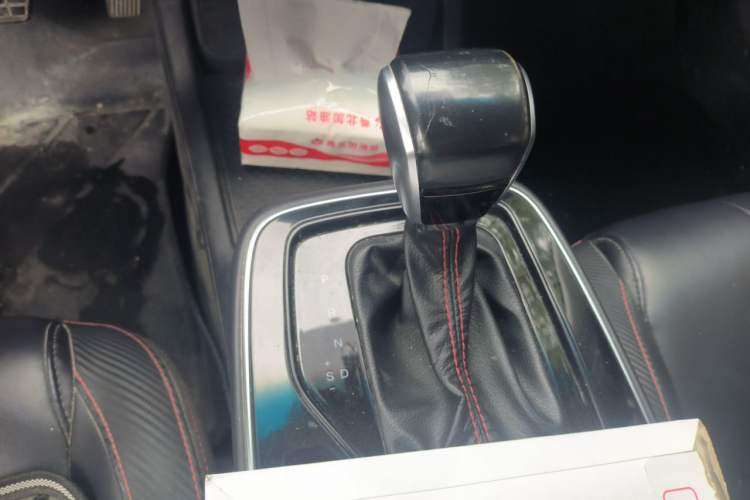 Used BAIC Beijing U5 PLUS 2021 1.5L CVT Luxury Edition Gear Lever