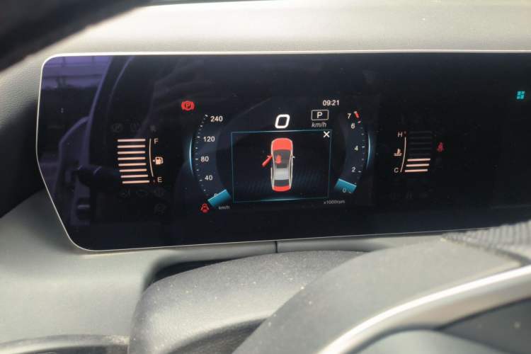 Used BAIC Beijing U5 PLUS 2021 1.5L CVT Luxury Edition Instrument Cluster