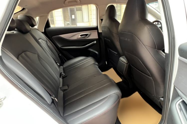 Used BAIC Beijing U5 PLUS 2021 1.5L CVT Luxury Edition Interior 11