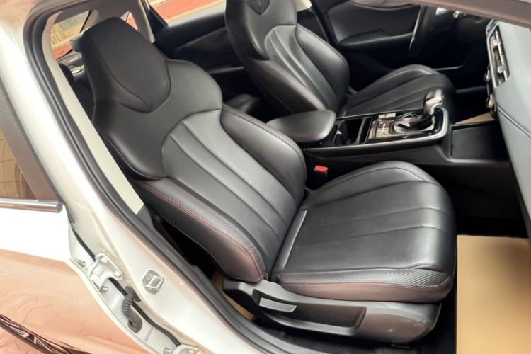 Used BAIC Beijing U5 PLUS 2021 1.5L CVT Luxury Edition Interior 12